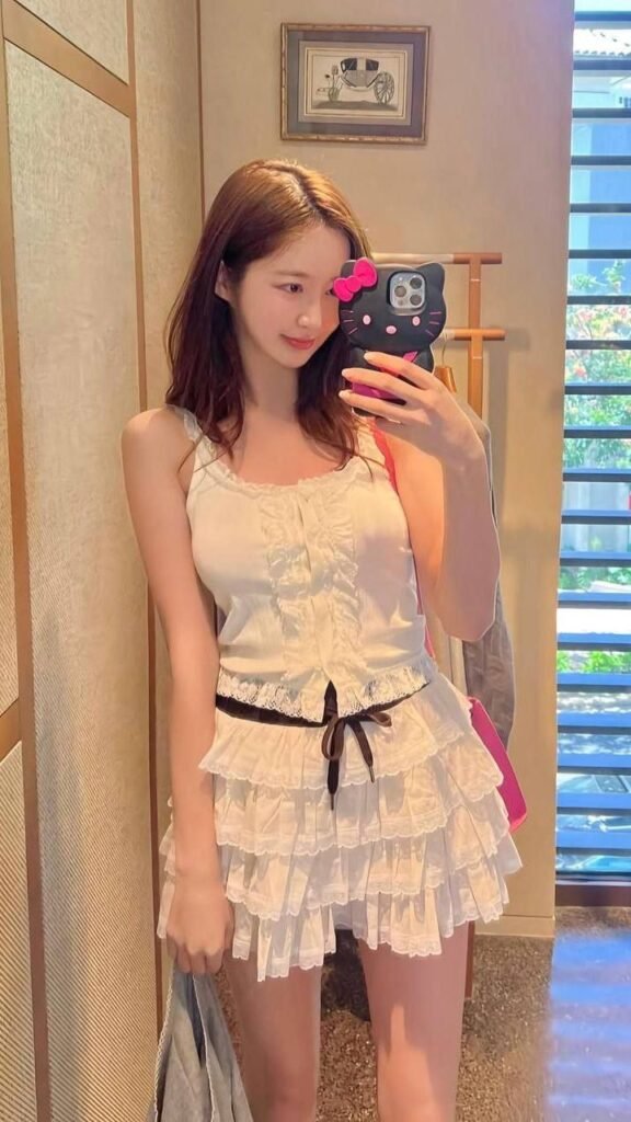 Siu stylish Korea escort girl