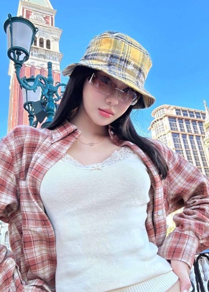 Yugi elegant Japanese model posing in Kuala Lumpur city lights